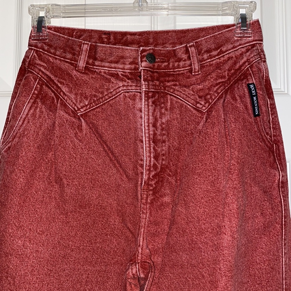 Vintage Weathered Barn Red Rockies Rocky Mountain Wedgie Jeans Cowboy